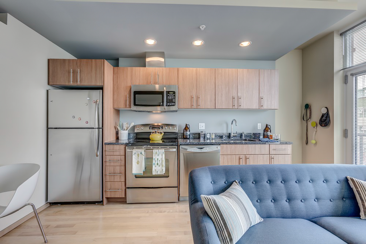 206 Bell - Photo 5 of 50