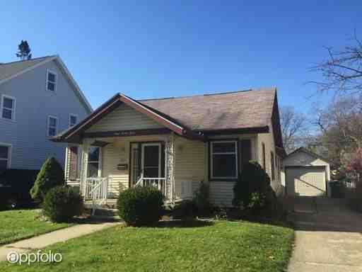 923 N Verlinden Ave - Photo 3 of 33