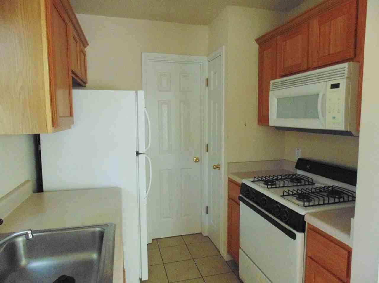 5212B Guadalupe St - Photo 2 of 8