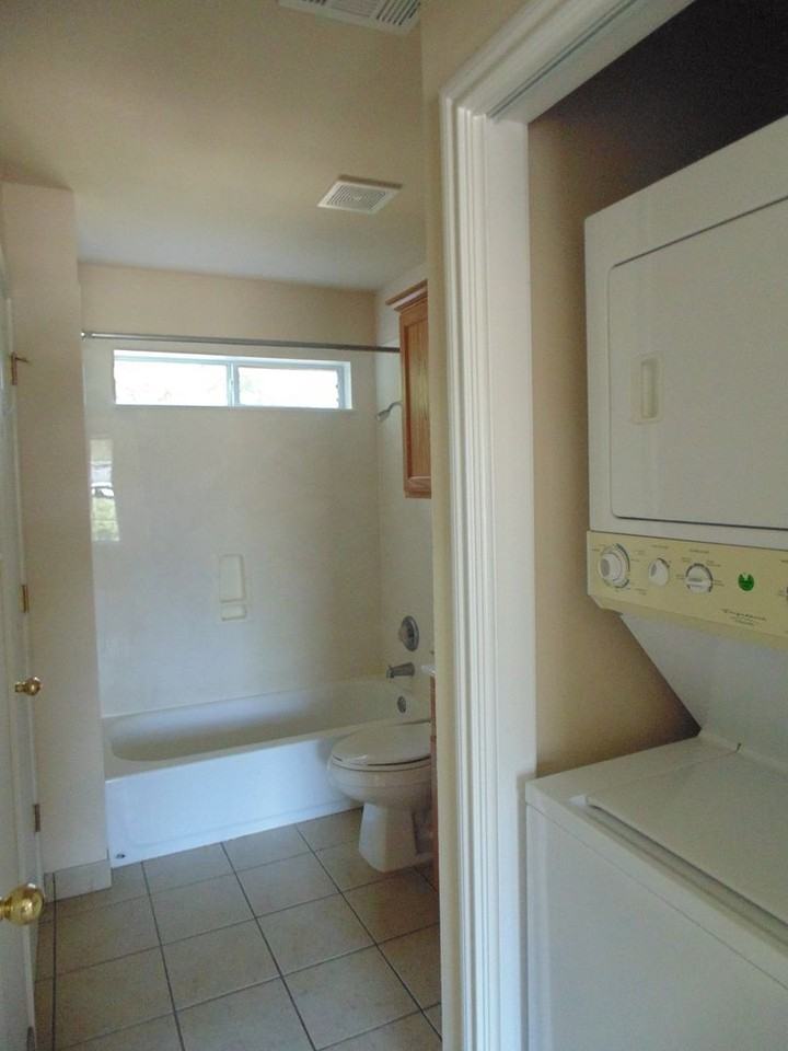 5212B Guadalupe St - Photo 7 of 8
