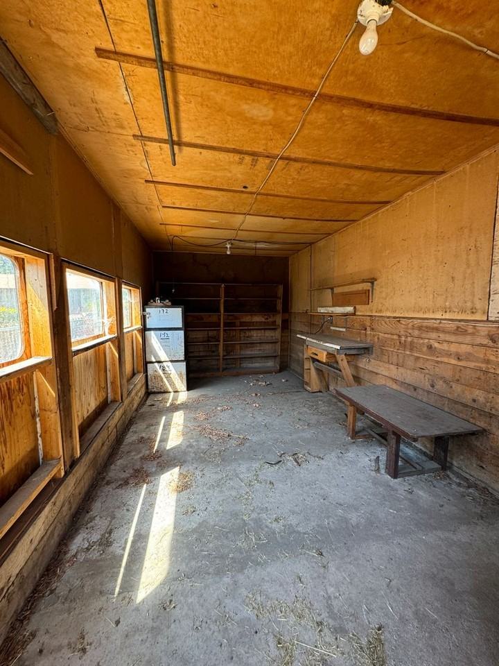 1008 Lake Ave - Photo 5 of 8