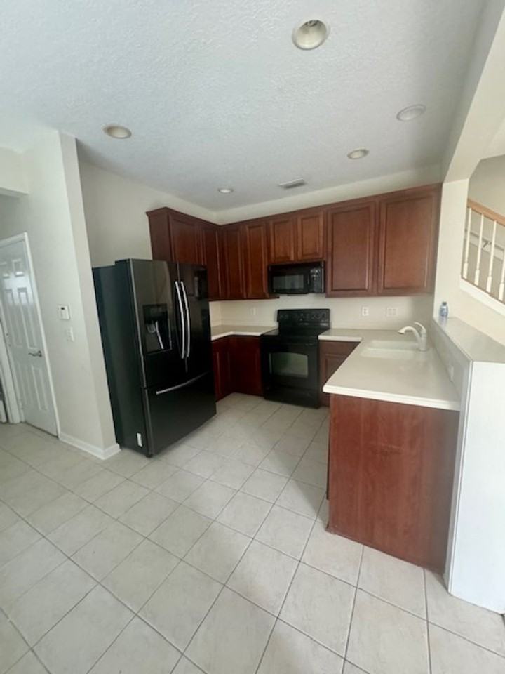 4225 Crownwood Dr - Photo 6 of 15