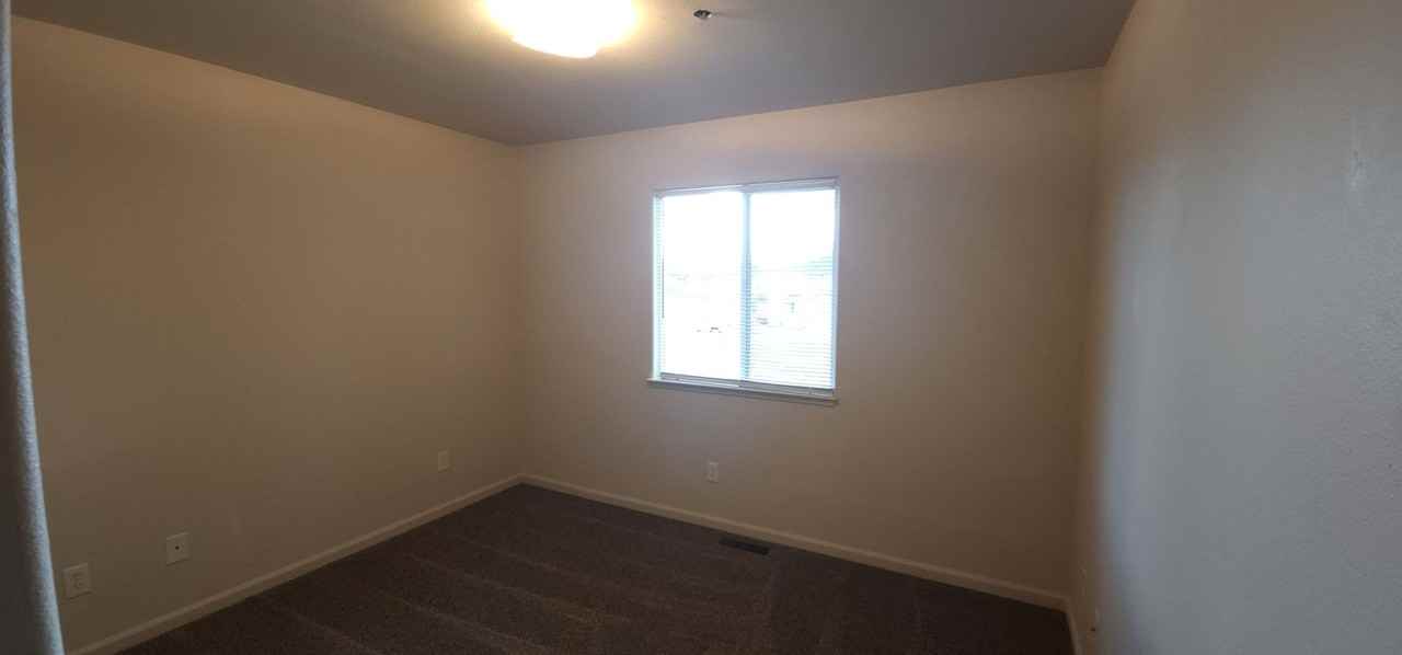 Sunny Lane 805 - Photo 3 of 5