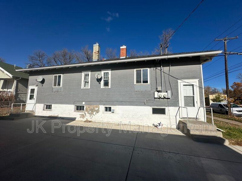 1626 Central Ave - Photo 3 of 18