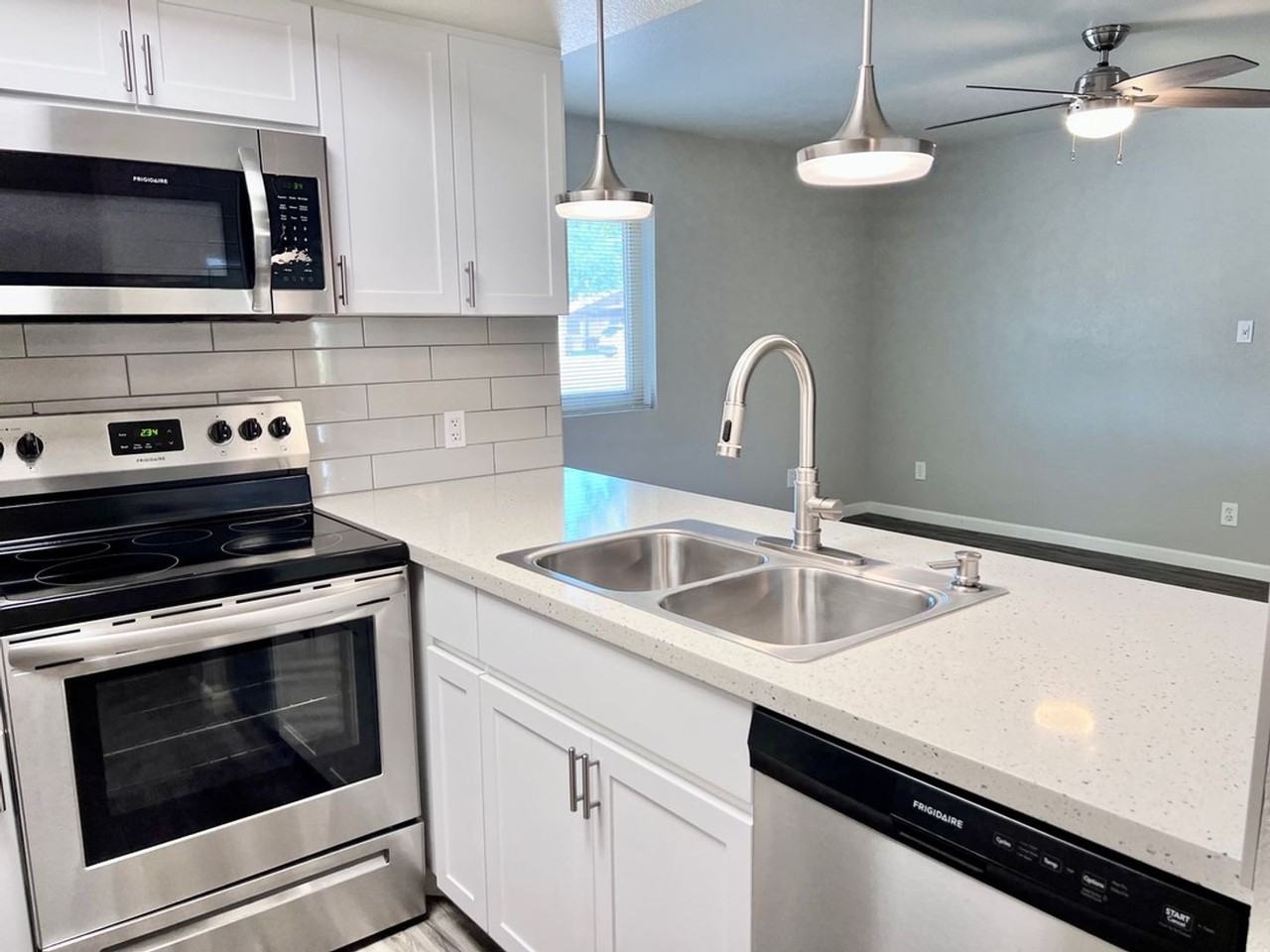 *MOVE IN SPECIAL* The Alden - Photo 2 of 36