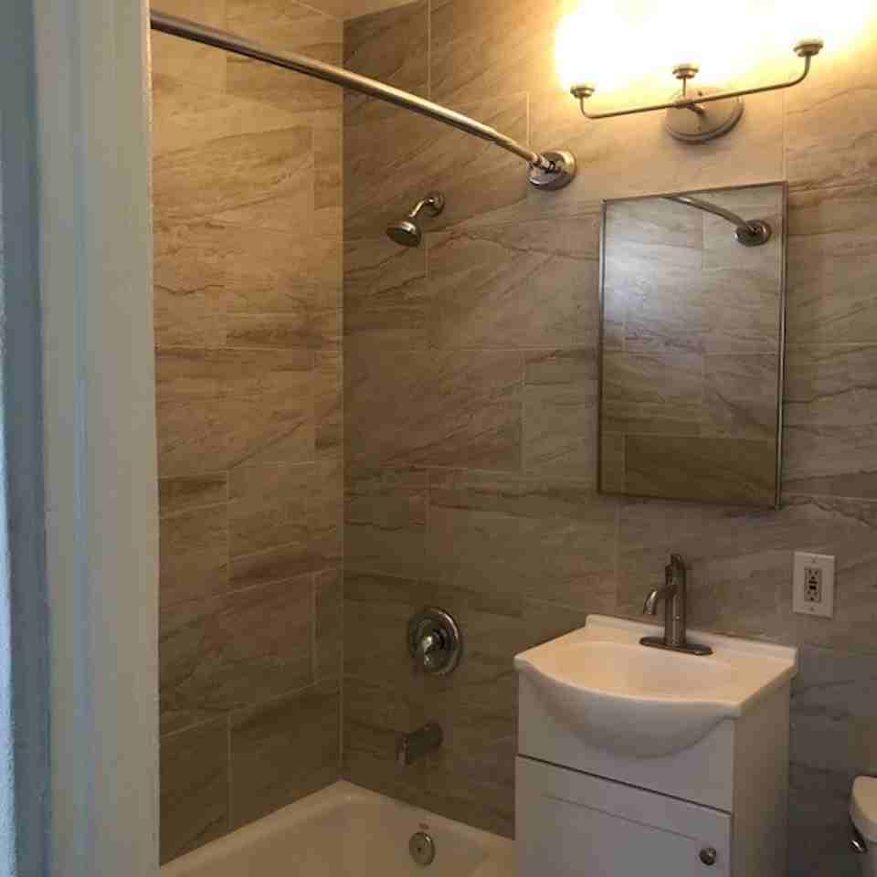 725 1/2 Ensenada Ct - Photo 6 of 13