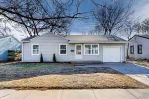 featured image of 1133 E Crowley St