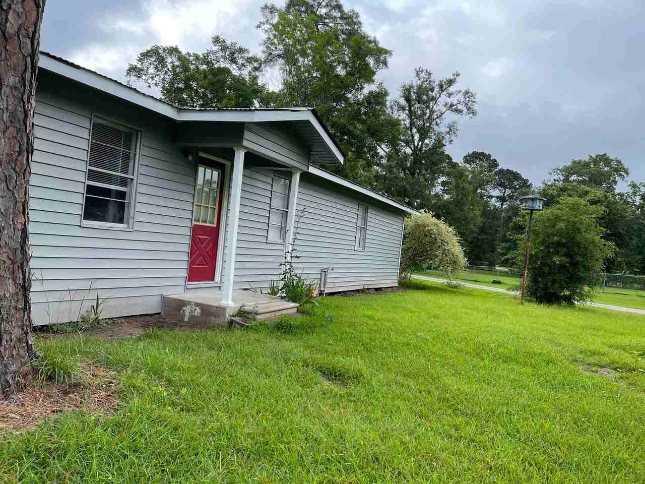 1595 Chinkapin Drive - Photo 3 of 16