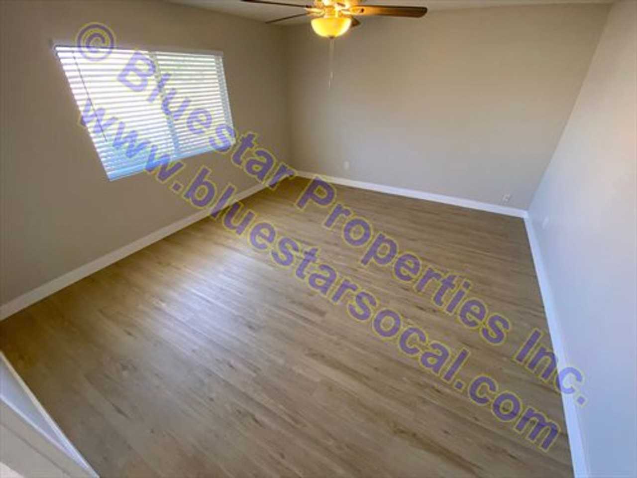 10840 Floral St - Photo 3 of 17