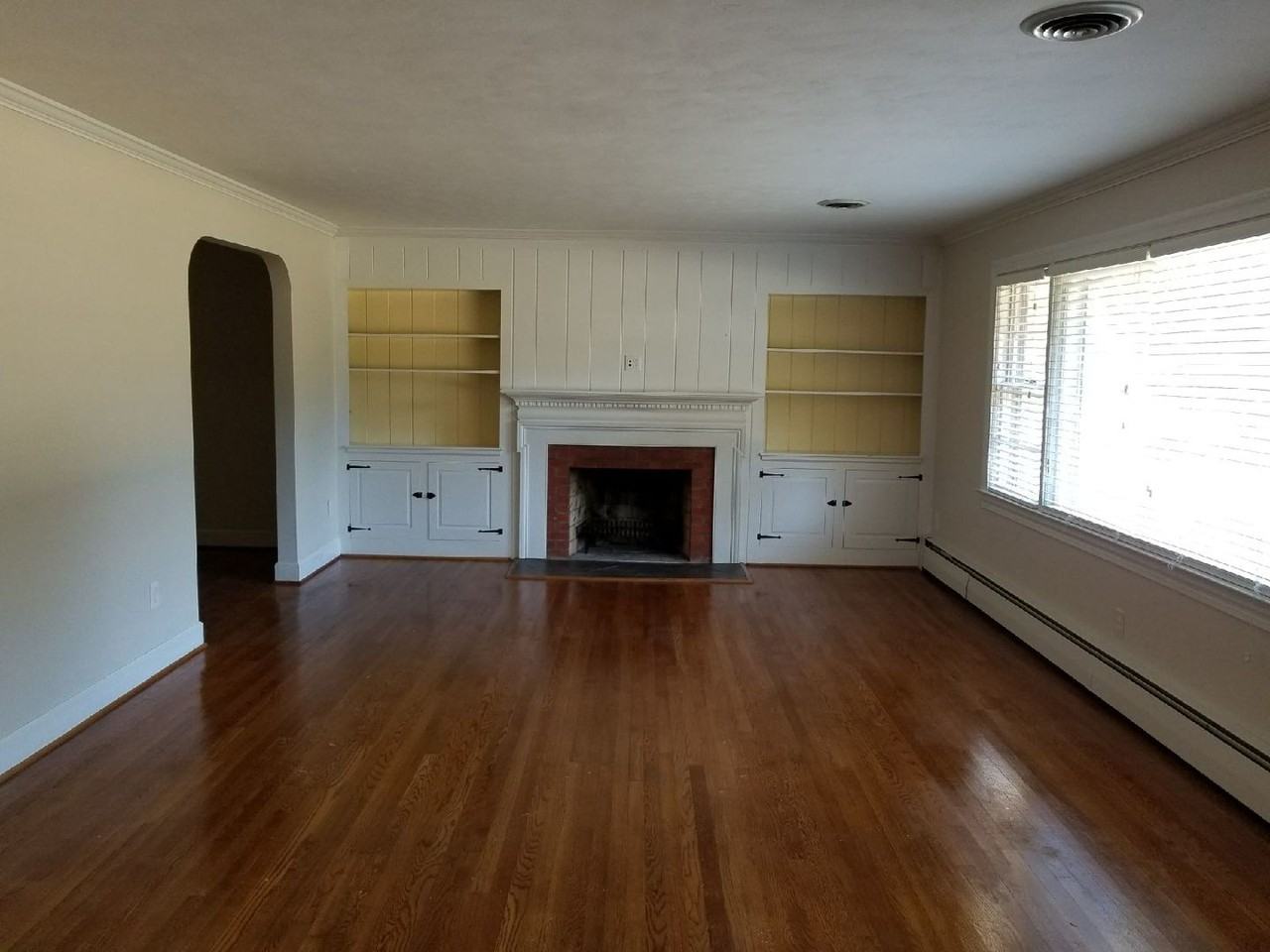 1 Wallace Cir - Photo 3 of 15