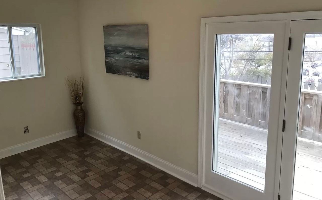 28 Darby Rd - Photo 2 of 10