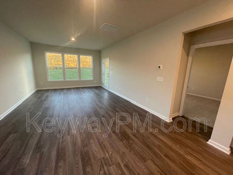 810 Manitou Cir - Photo 7 of 20