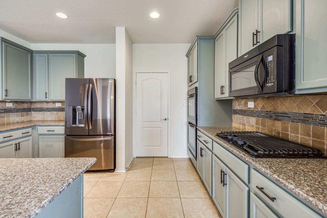 15306 Cascade Pt - Photo 6 of 12