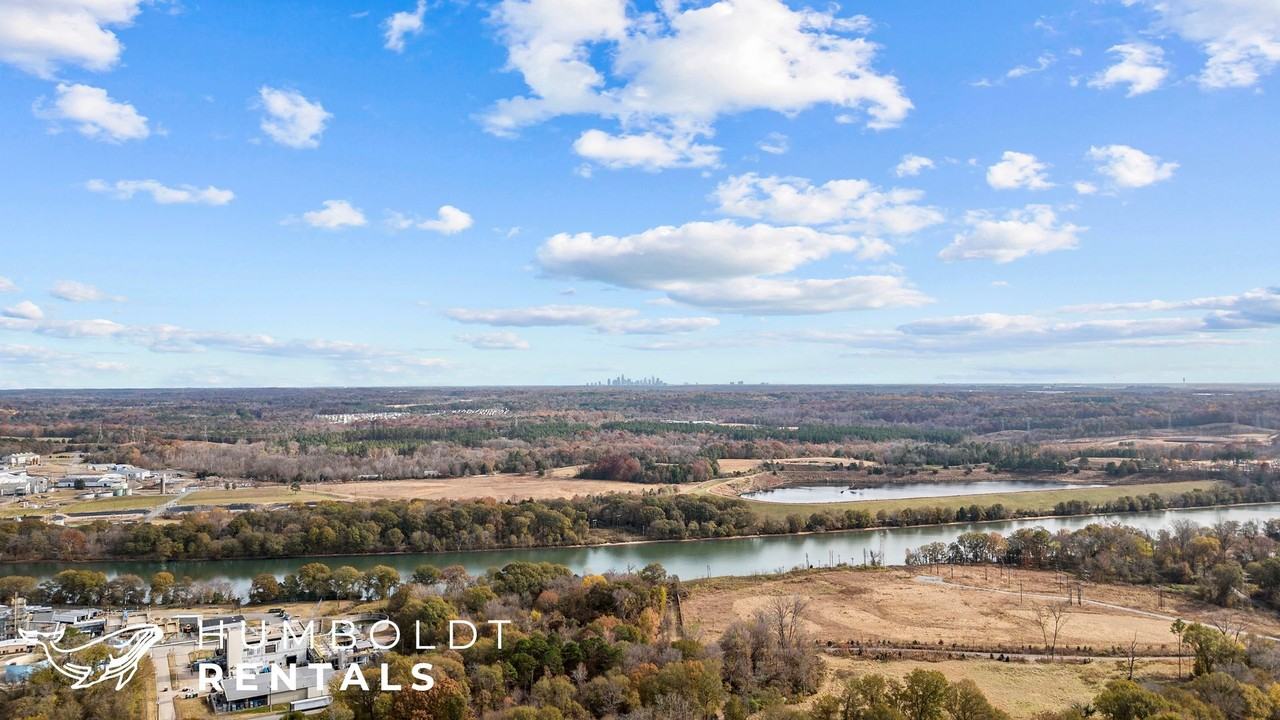 The Townhomes at Humboldt Place - Photo 3 of 28