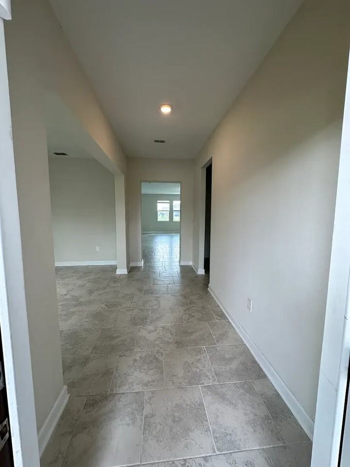 2929 Nottel Dr - Photo 3 of 50