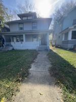 featured image of 424 Lexington Ave