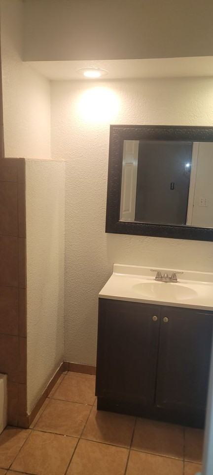 3525 Monroe Ave - Photo 4 of 7