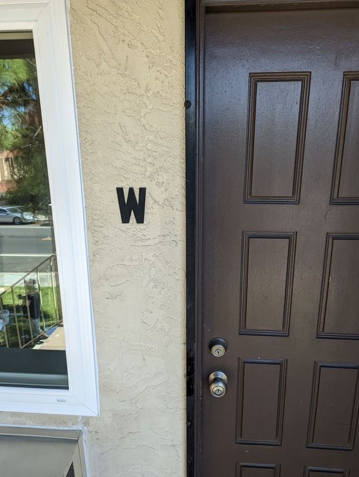 685 S Lincoln Ave #W - Photo 5 of 13