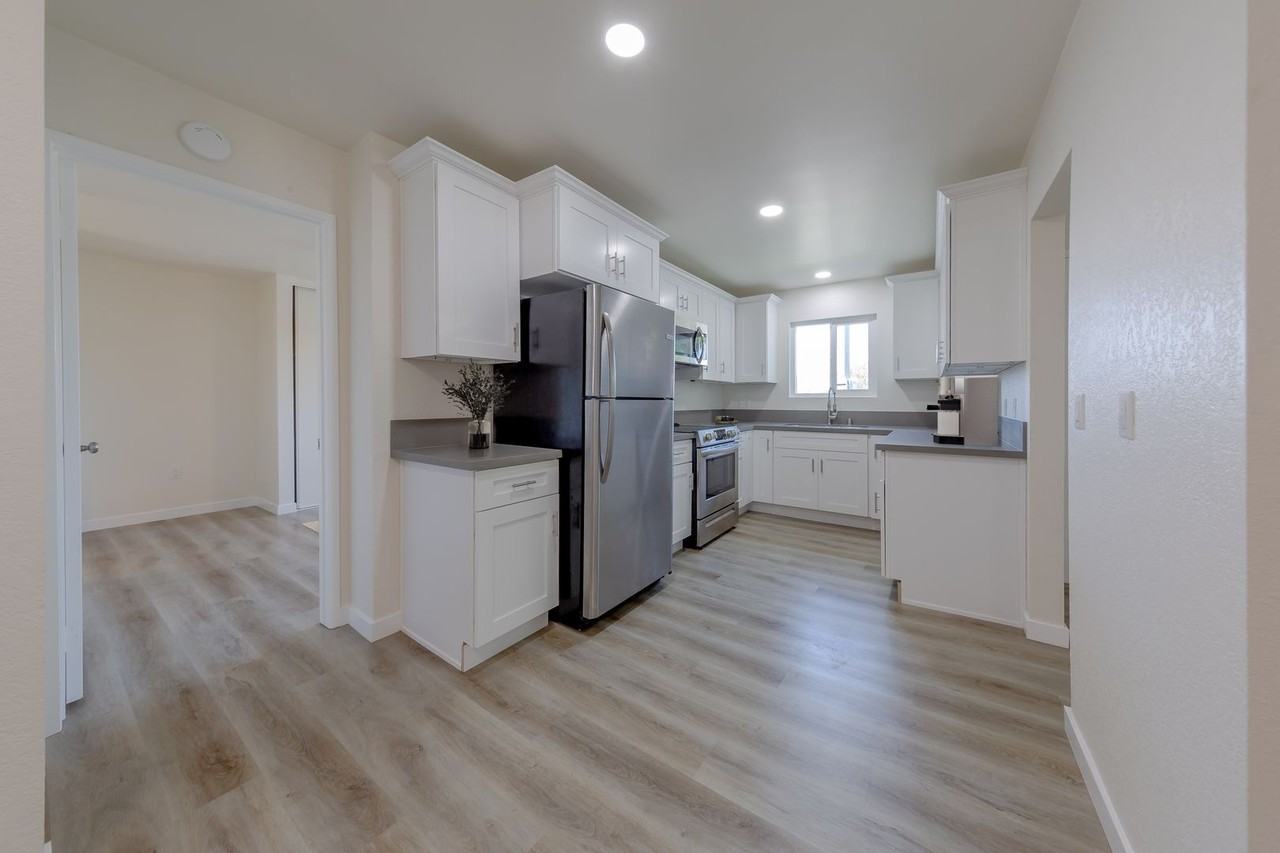 685 S Lincoln Ave #W - Photo 6 of 13