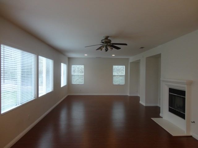 28052 Hayward Drive - Photo 4 of 12