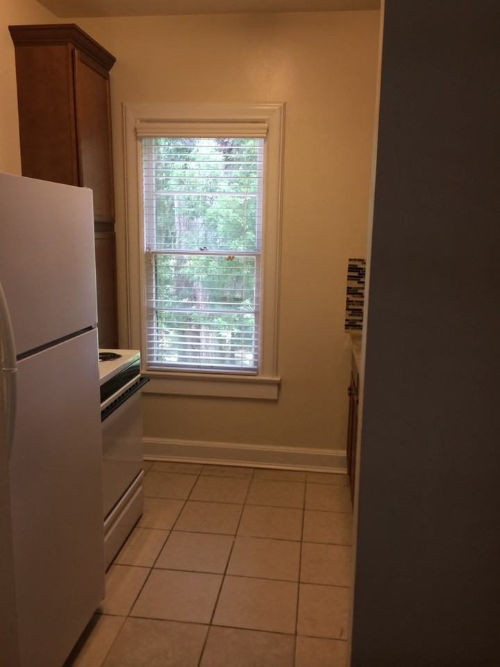 919A Sw 5th Ave - Photo 5 of 7