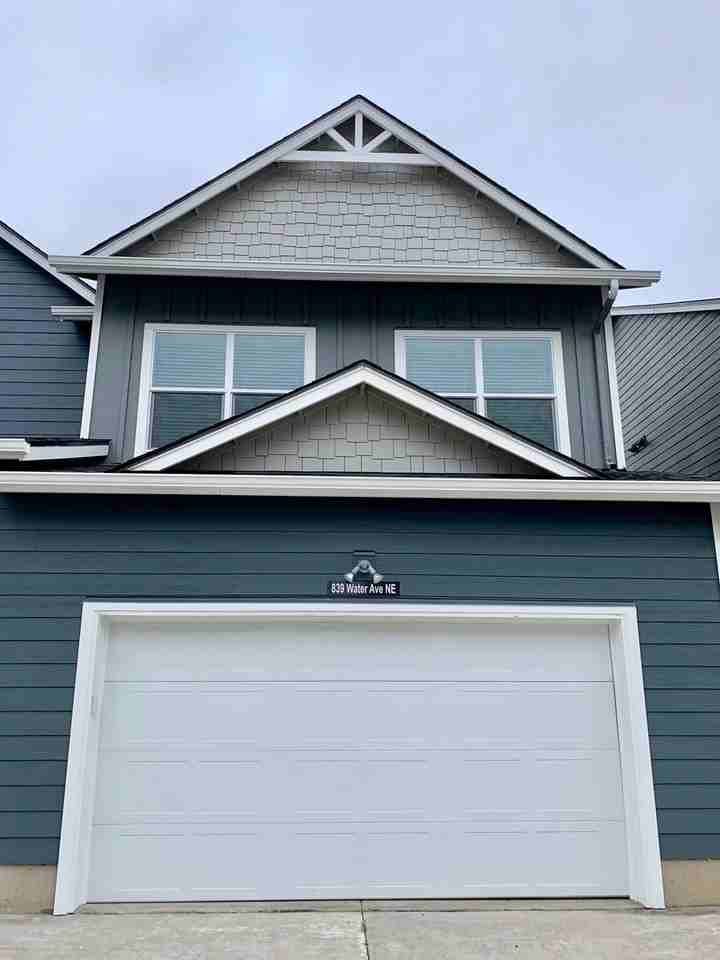 839 Water Ave Ne - Photo 6 of 23