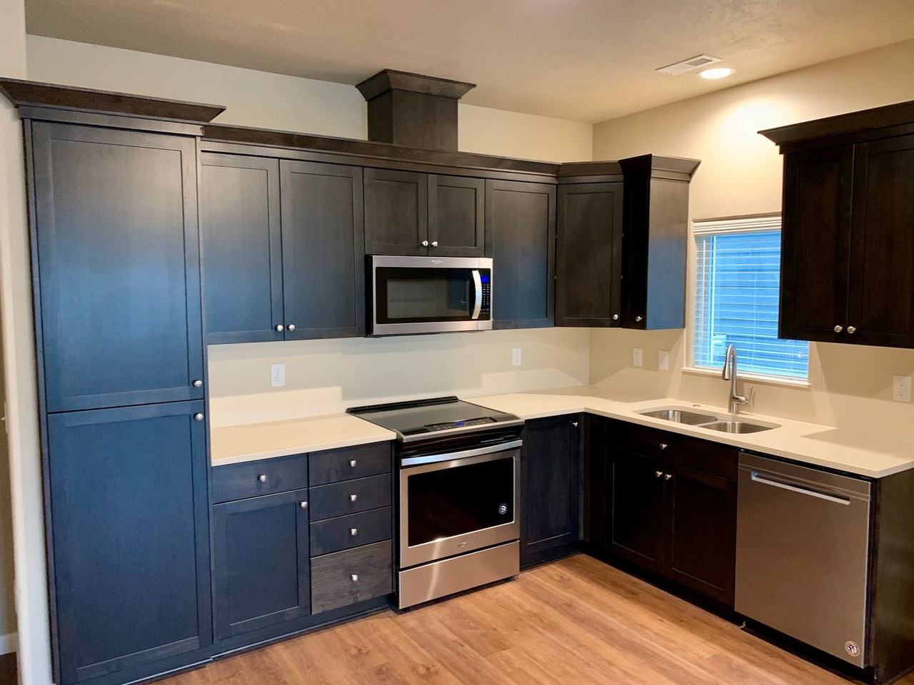 839 Water Ave Ne - Photo 7 of 23