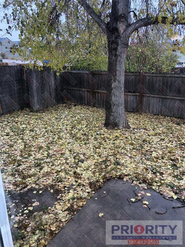 114 Westhills Loop - Photo 2 of 16