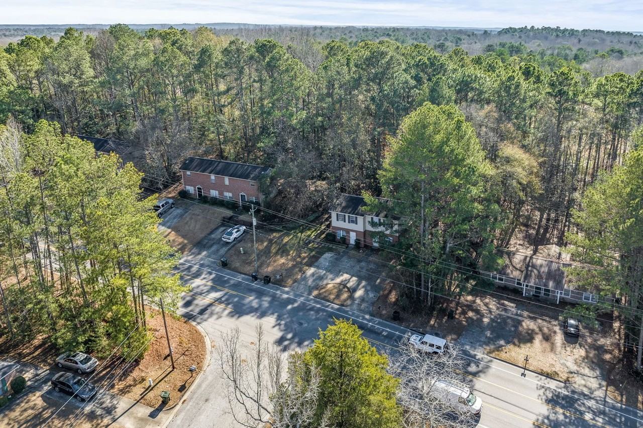 520 E University Dr - Photo 2 of 14