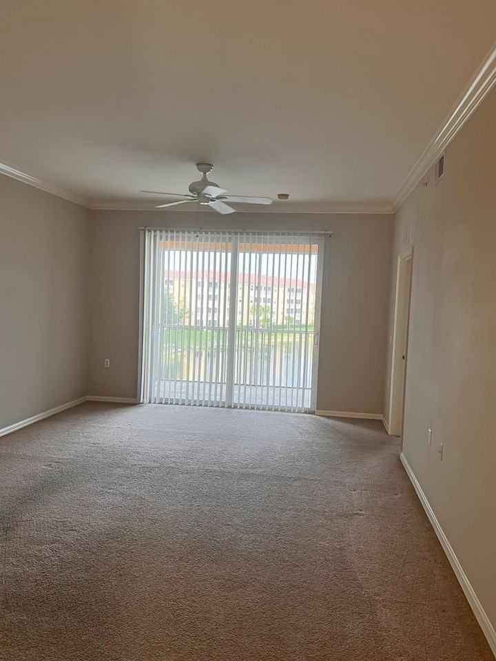 8570 Kingbird Loop - Photo 7 of 15