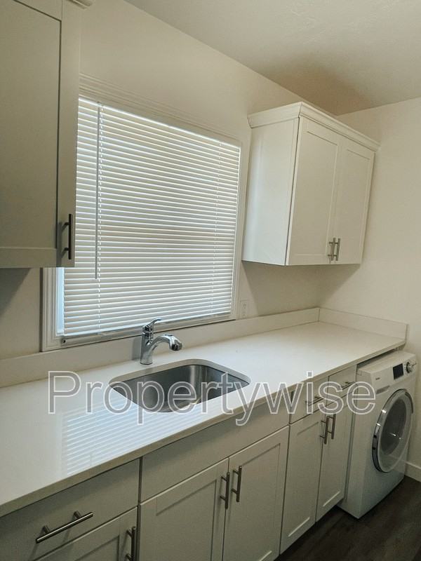 1534 Wn #A - Photo 3 of 10