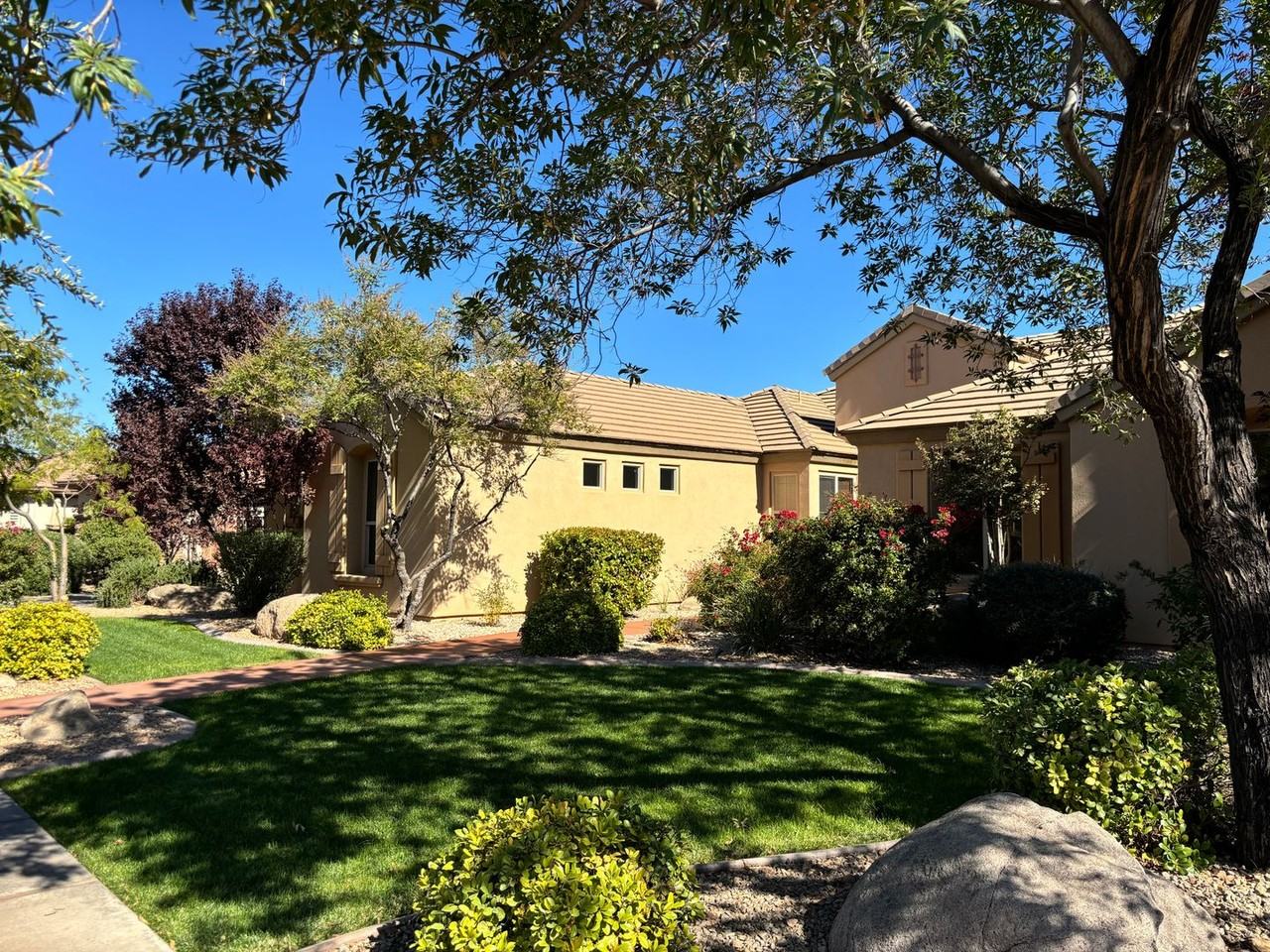 1456 N Liberty Greens Dr - Photo 2 of 43