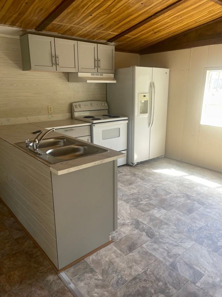 21 E Juniper Ave - Photo 2 of 8