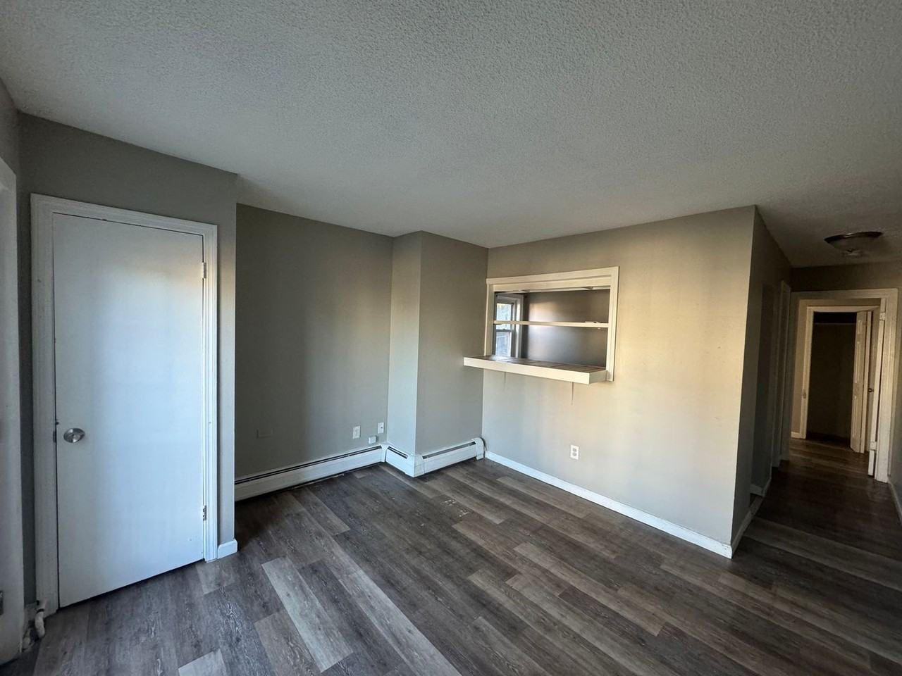 1079 Broad Street - Photo 2 of 7