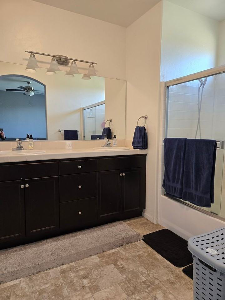 1304 Manor Ave - Photo 2 of 19