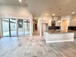 featured image of 1386 E Lone Shore Dr