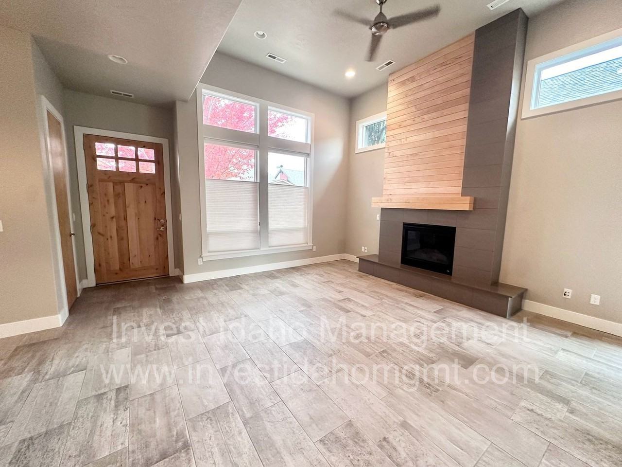 1386 E Lone Shore Dr - Photo 4 of 28