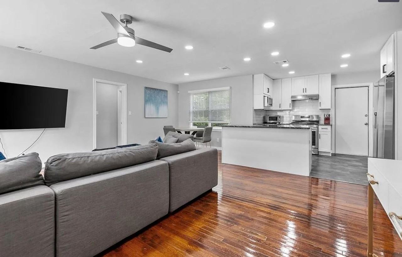 421 Murat St - Photo 3 of 19