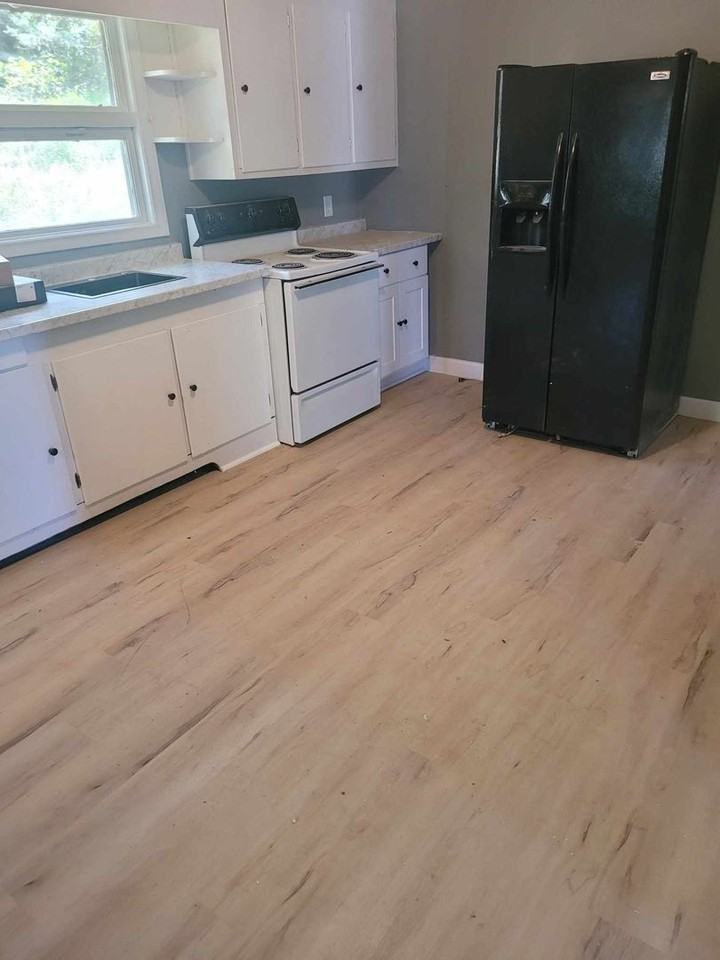 306 Hyland Dr - Photo 6 of 9