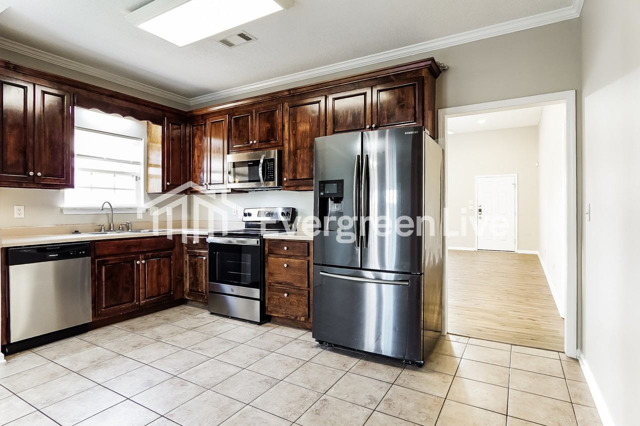 153 Azalea Ln - Photo 7 of 15