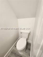 4320 Nw 11th St #A - Photo 3 of 11