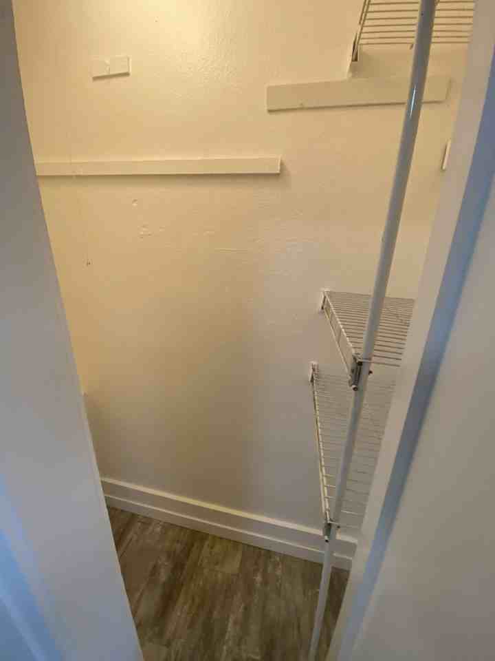 401 E 13th St #NA - Photo 5 of 14