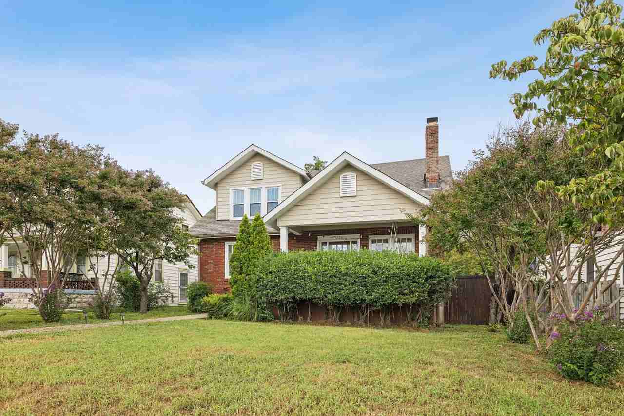 1106 Lawrence Ave #NA - Photo 3 of 22