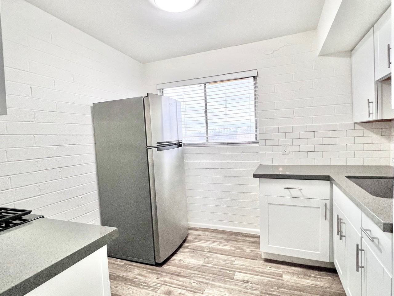 4020 N Parkway Ave #24 - Photo 7 of 30