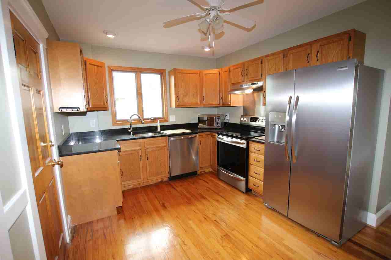 5 Manning St #2 - Photo 2 of 14