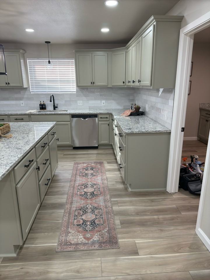 1407 E Tate St #NA - Photo 3 of 14