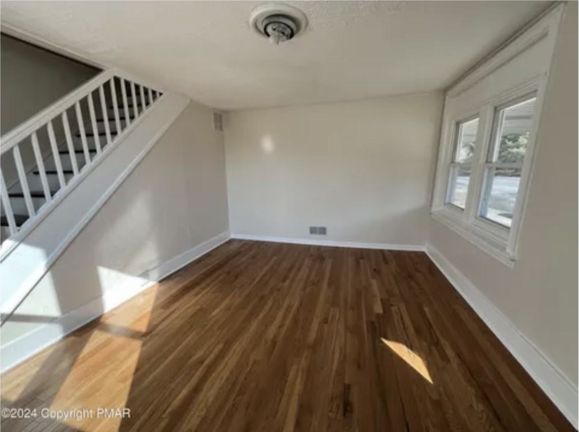 265 Monocacy Dr #NA - Photo 4 of 7