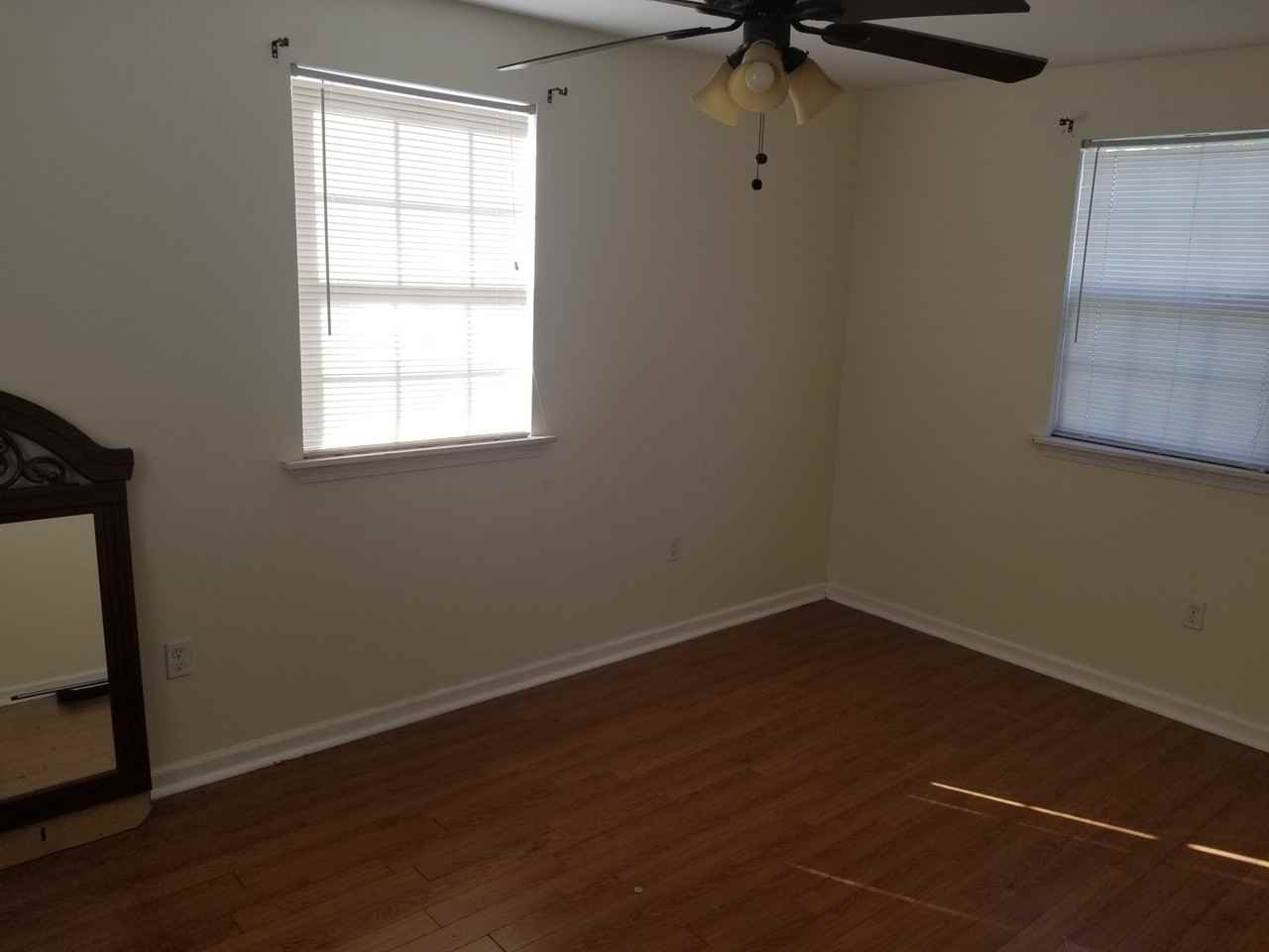 5316 Warrington Dr #NA - Photo 2 of 9
