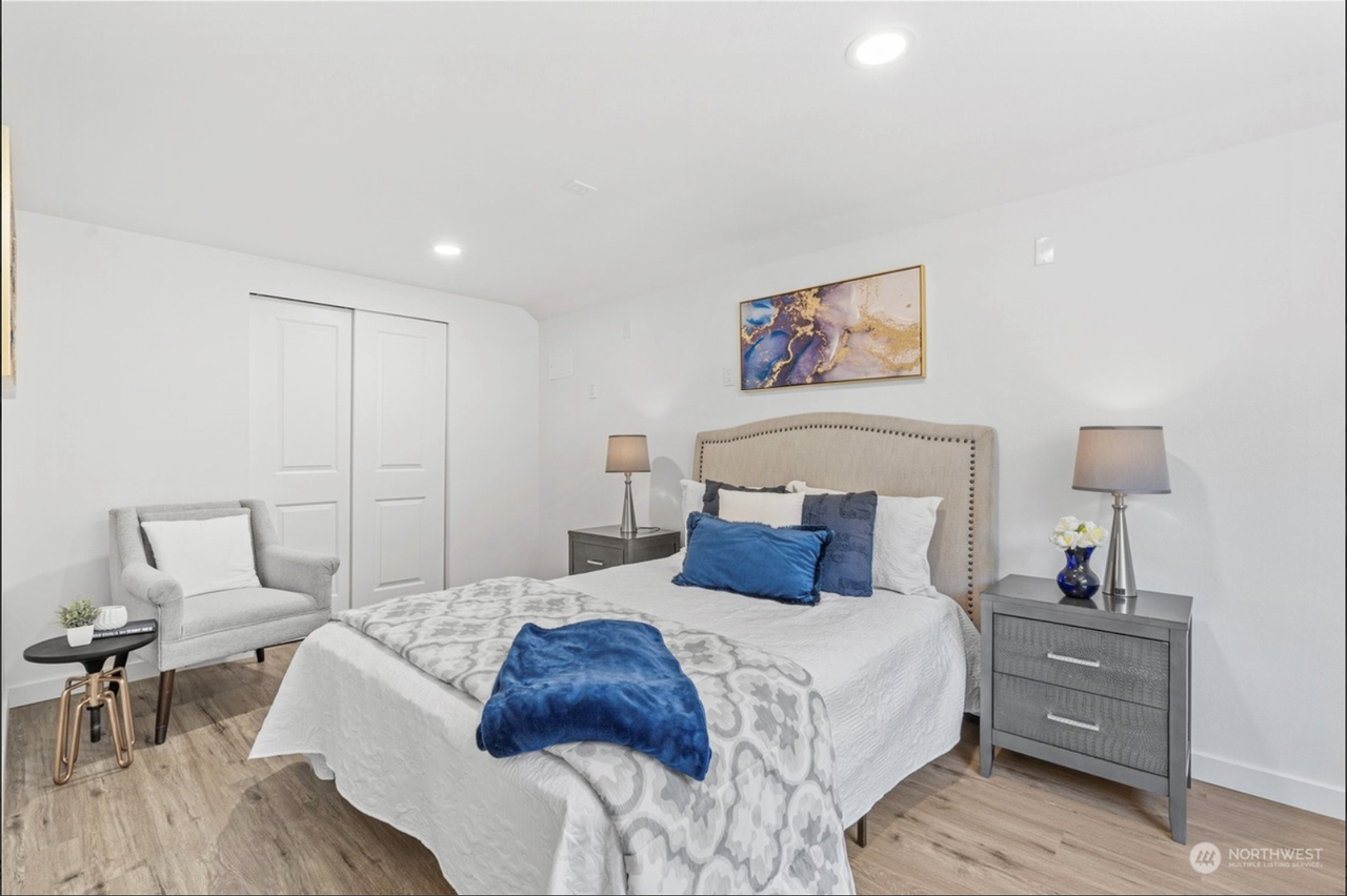 4832 164th St Sw #NA - Photo 2 of 8