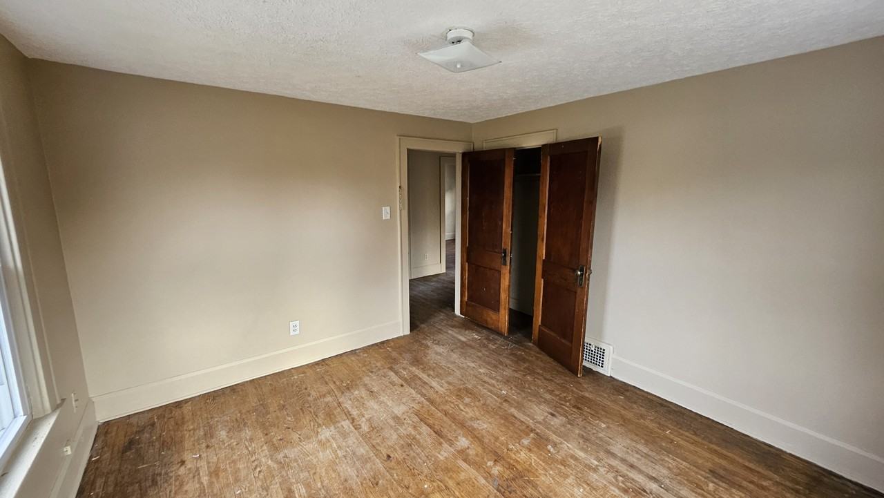 1407 18th St Nw #NA - Photo 3 of 14